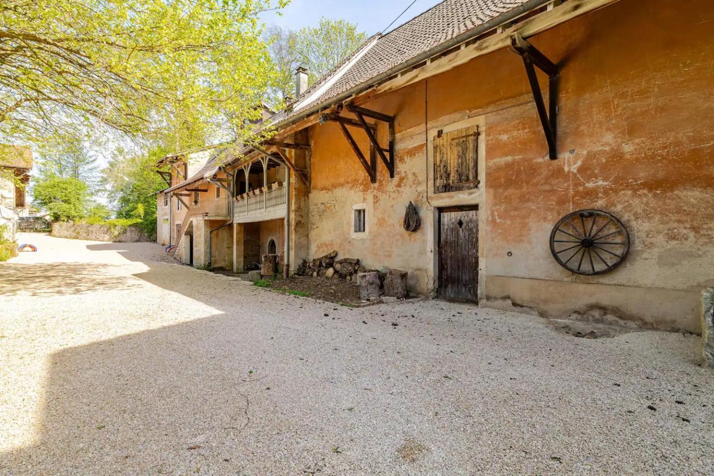 Moulin Du Buis - Bain Nordique, Charme Et Detente Saint-Sorlin-en-Bugey Exterior foto